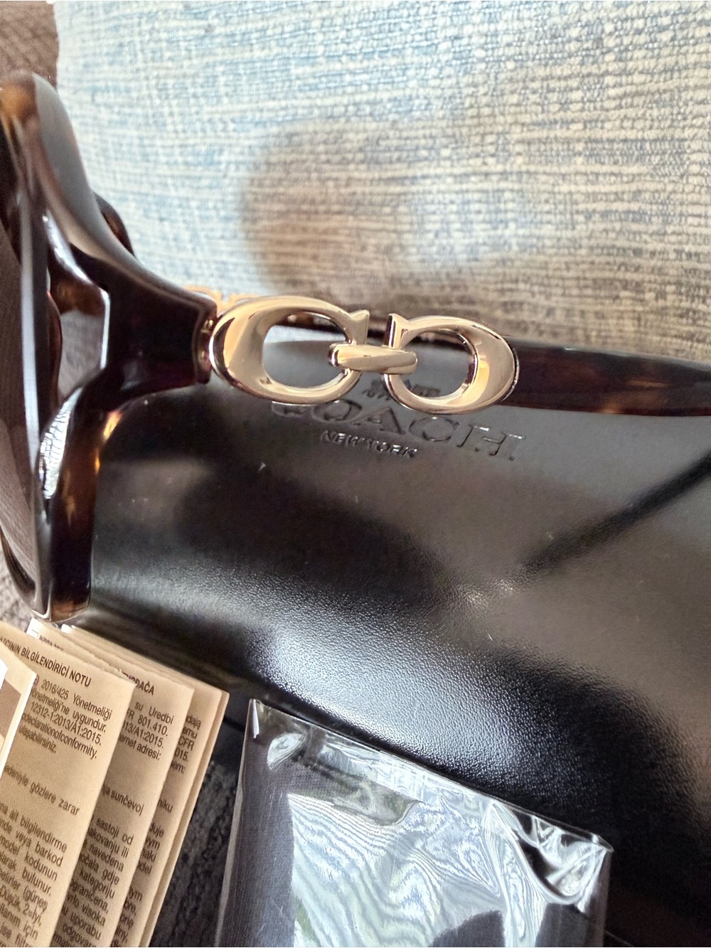 Coach Oversized Sunglasses Tortoise Brown/Gradient - Picture 8 of 11